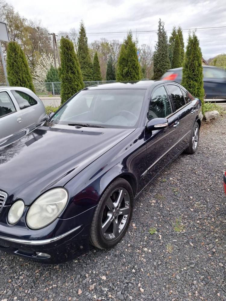 ox_mercedes-e-270-cdi