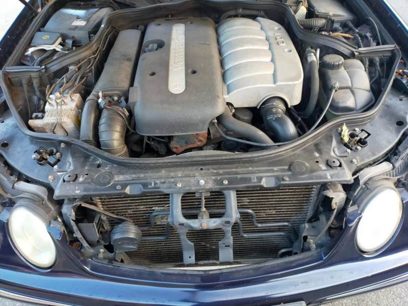 ox_mercedes-e-270-cdi