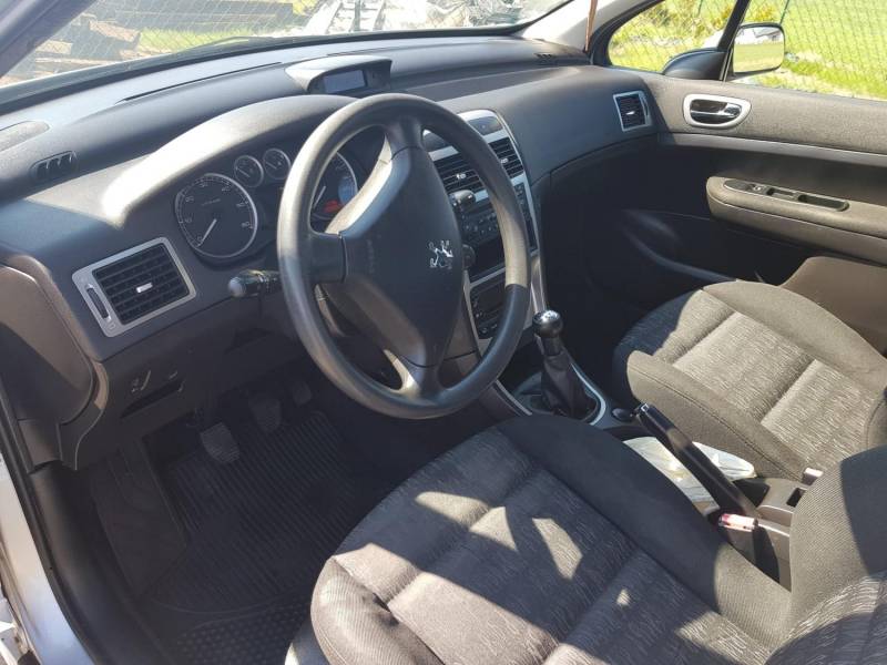 ox_peugeot-307