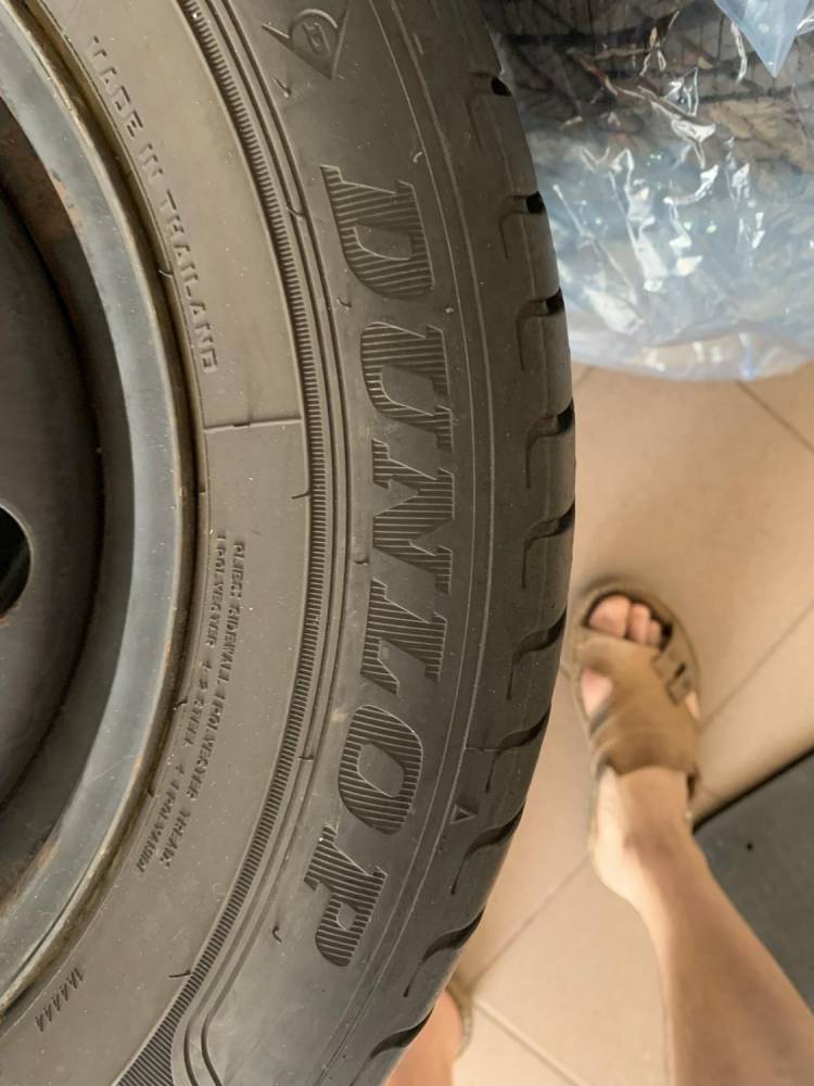 ox_sprzedam-opony-letnie-5570-r13-dunlop