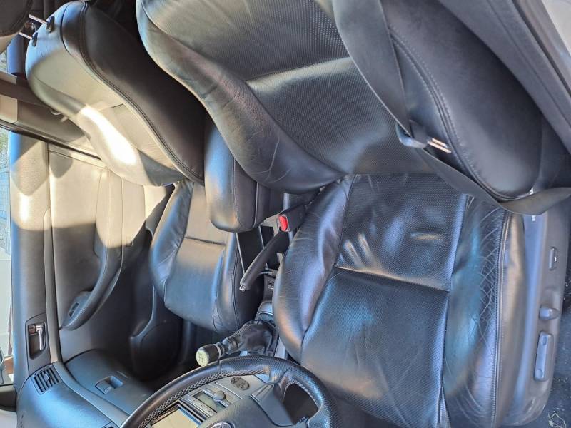 ox_toyota-avensis-22-d4d-sol-gold-premium