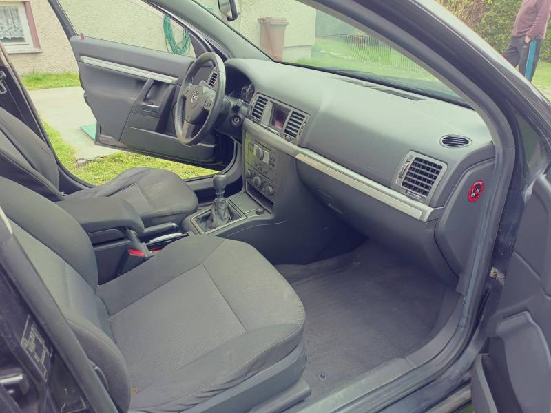 ox_sprzedam-samochod-opel-vectra-c-19-cdti