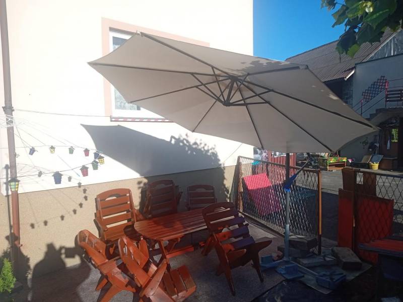 ox_kpl-ogrodowy-drewniany-skladany-roczny-bdb-parasol-skladany-280-m