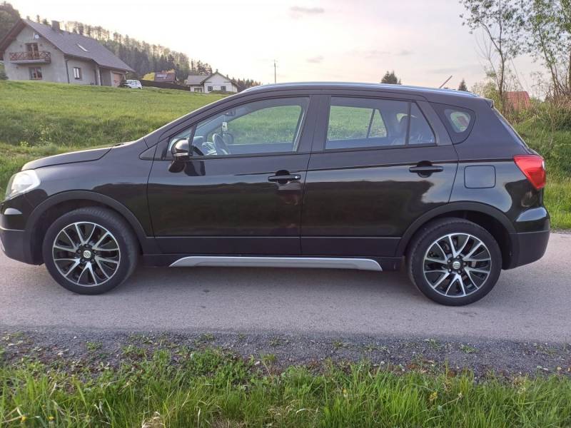 ox_suzuki-sx4-s-cross-16-benzyna