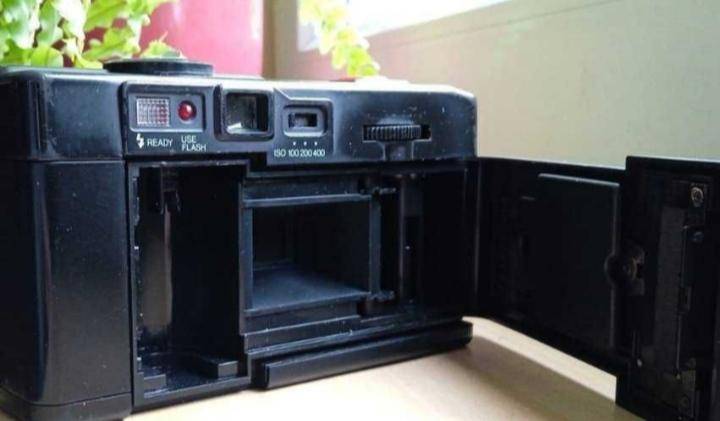 ox_aparat-fotograficzny-vitara-50-tele-dwa-obiektywy