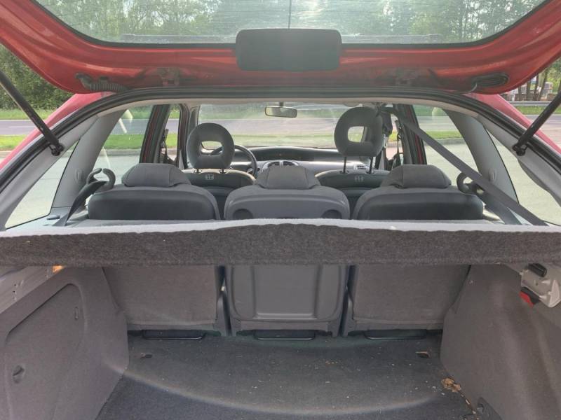 ox_citroen-xsara-picasso-16-benzyna-przebieg-141tys-km-klimatyzacja