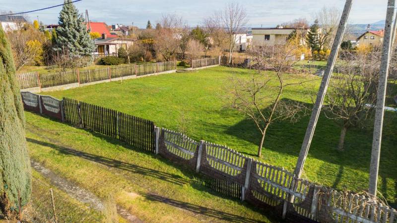 ox_piekna-i-sloneczna-dzialka-budowlana-ogrodzeniemedia