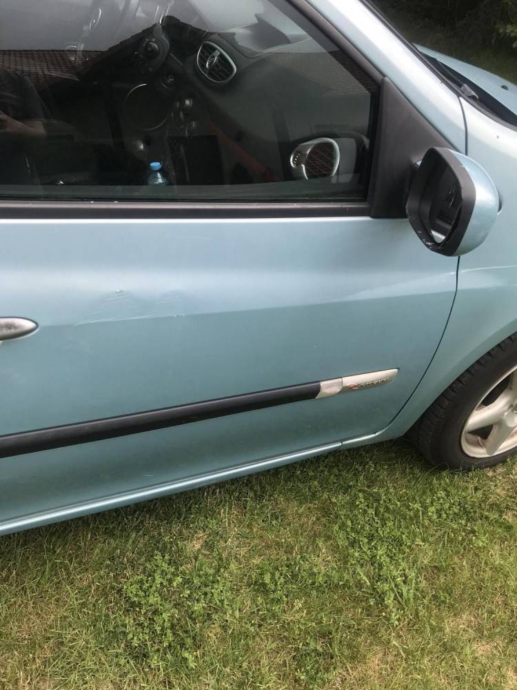 ox_renault-clio-iii-16-2007r