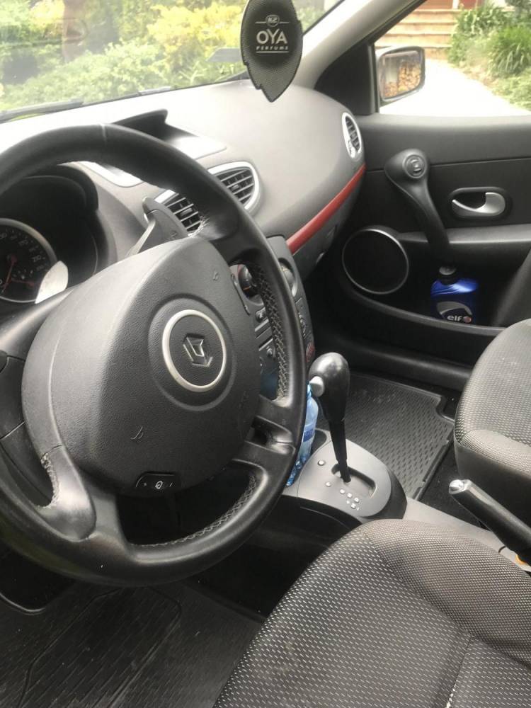ox_renault-clio-iii-16-2007r
