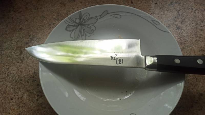 ox_noz-japonski-typu-santoku
