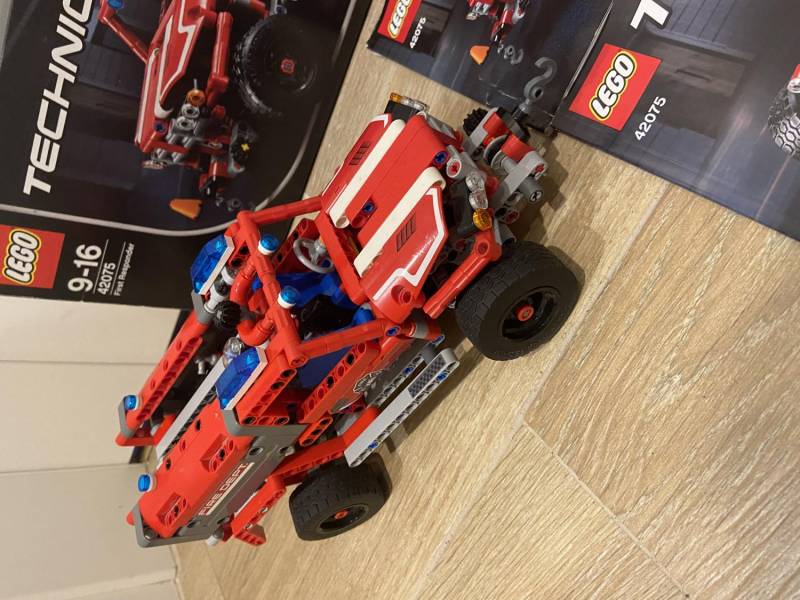 ox_zestaw-lego-technic-42075-2w1-straz-pozarna-pojazd