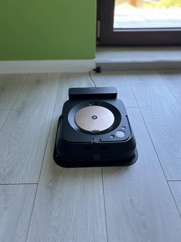 ox_irobot-roomba-s9-oraz-mopujacy-braava-jet-m6-black