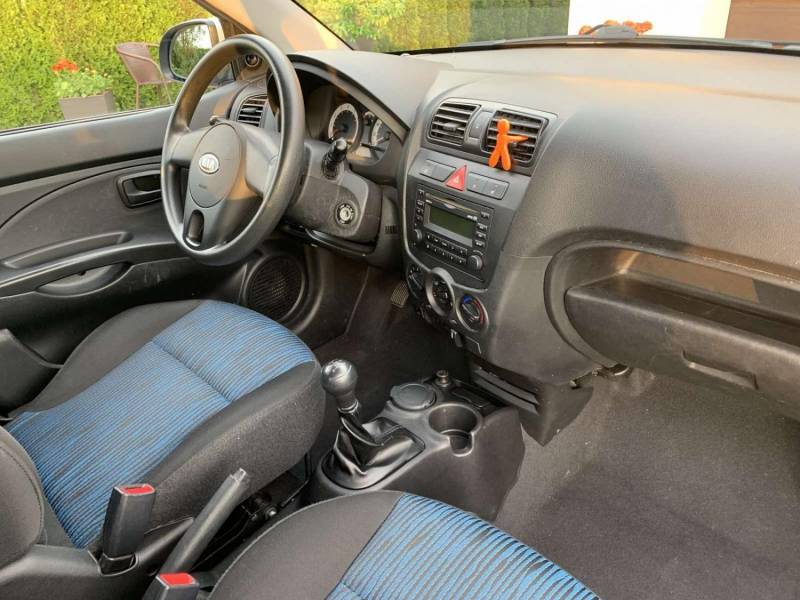 ox_kia-picanto-11-benzyna-klima-2010r