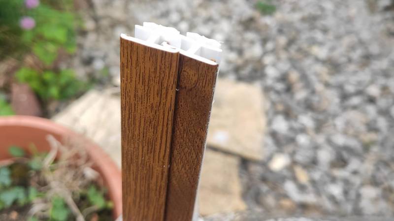 ox_okno-stale-107cm-x-40cm