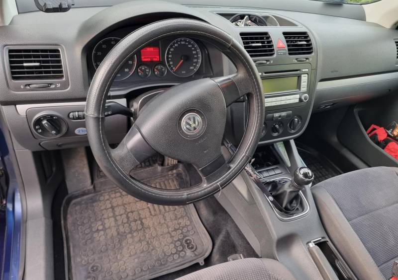 ox_vw-jetta-zamiana-na-moto