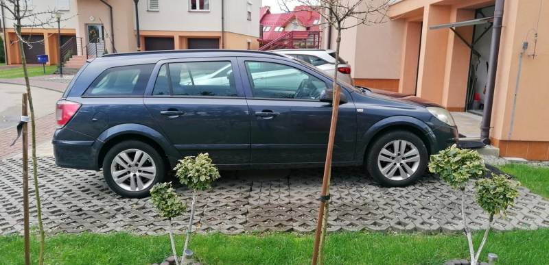 ox_sprzedam-opel-astra-2007r-17-diesel-kombi