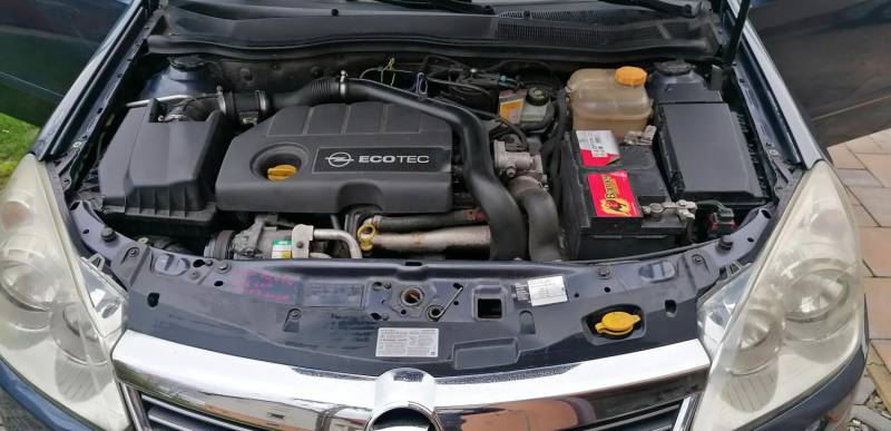 ox_sprzedam-opel-astra-2007r-17-diesel-kombi