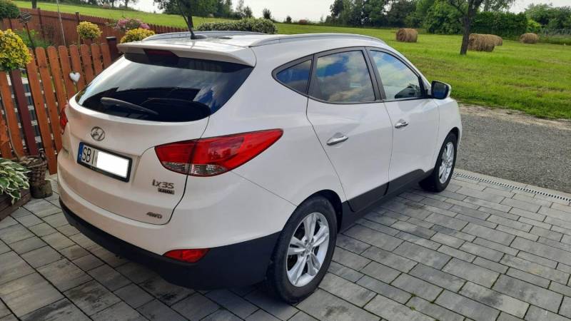 ox_hyundai-ix35-20-crdi-4wd-automatik-premium