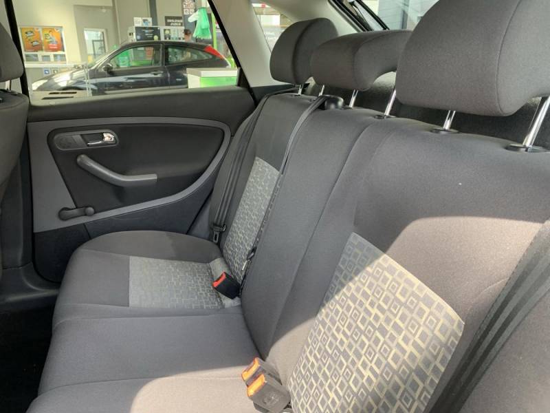 ox_seat-ibiza-12-benzyna-klimatyzacja-rok-2009-przebieg-159tys-km