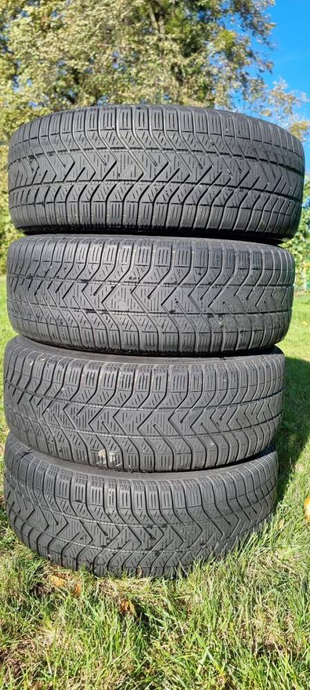 ox_sprzedam-oryginalne-felgi-seat-16cali-5x112-z-oponami-zimowymi-pirelli