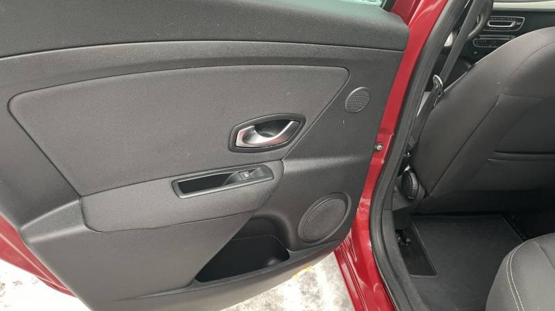ox_renault-megane-19-dci-130km