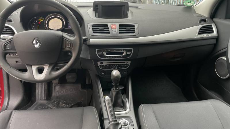 ox_renault-megane-19-dci-130km