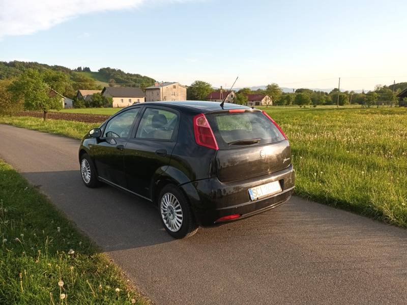 ox_fiat-grande-punto-14-benzlpg