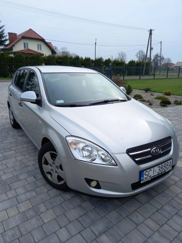 ox_kia-ceed-16-crdi-2007r-niezawodna