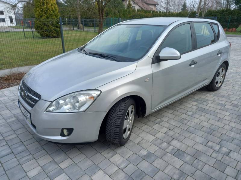 ox_kia-ceed-16-crdi-2007-i-rejestracja-2008