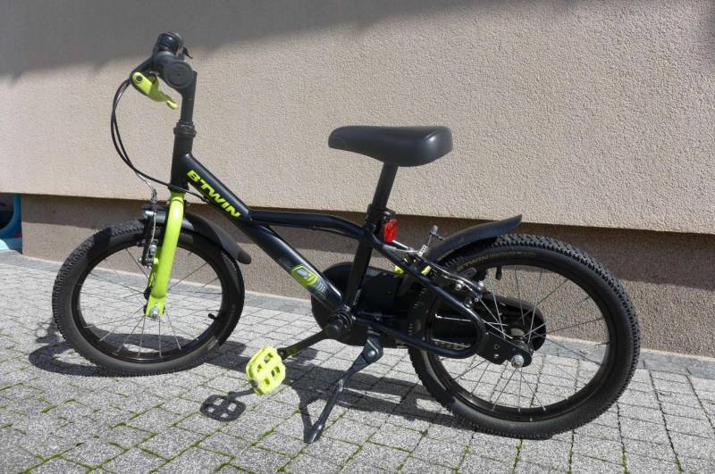 ox_rower-dzieciecy-btwin-500-dark-hero-16-cali