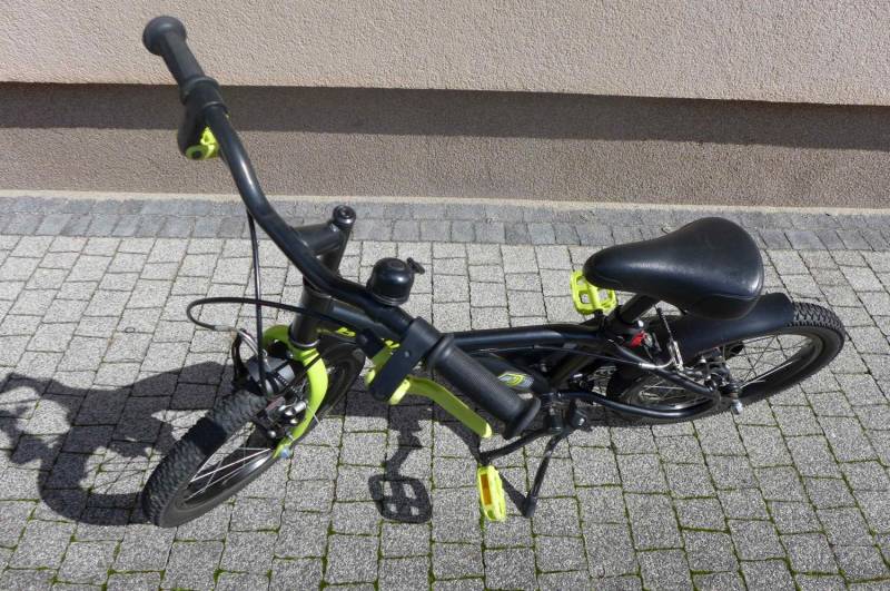 ox_rower-dzieciecy-btwin-500-dark-hero-16-cali