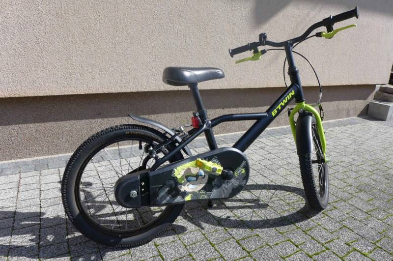 ox_rower-dzieciecy-btwin-500-dark-hero-16-cali