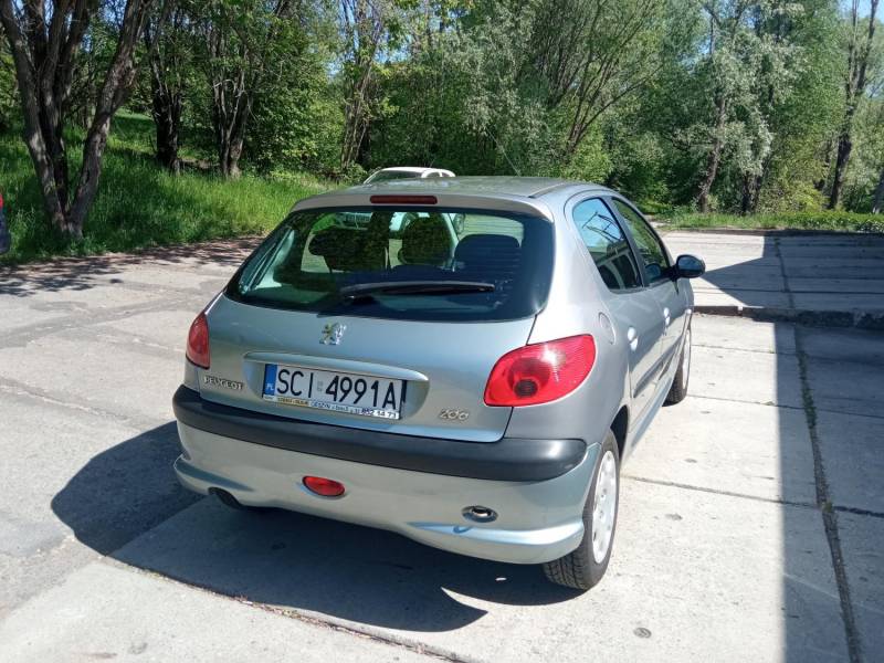 ox_peugeot-206-14-75-km