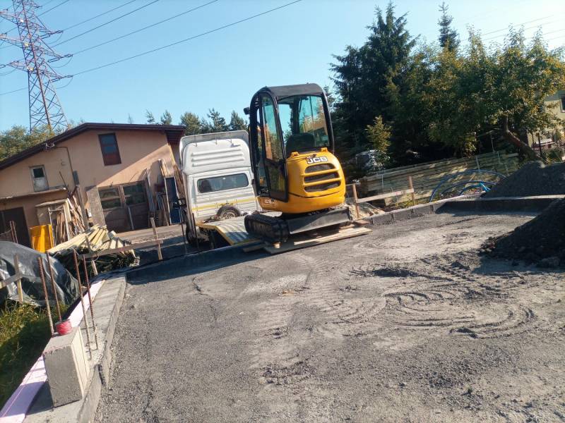 ox_uslugi-minikoparka-jcb-8018-transport-do-35-t-wywrotka