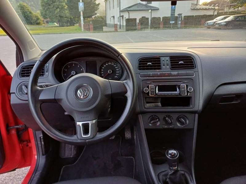 ox_volkswagen-polo-12-benzyna