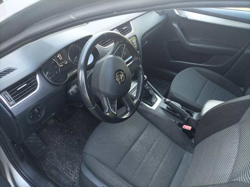 ox_skoda-octavia-iii-14-tsi-krajowa-2013r-135-tys-km