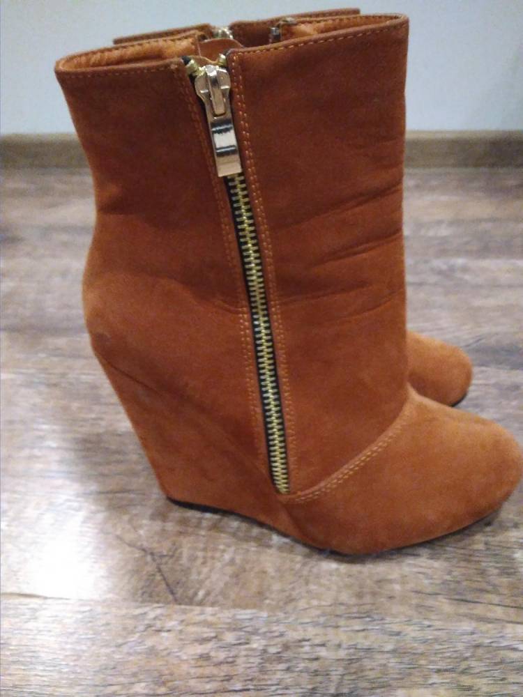ox_buty-na-koturnie
