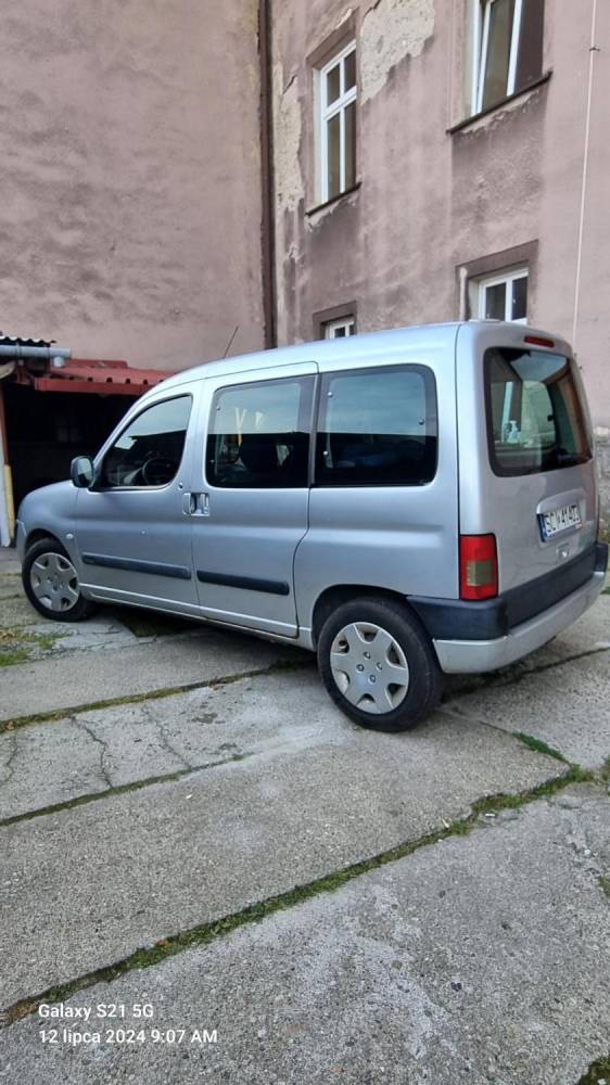 ox_sprzedam-citroen-berlingo-20-hdi