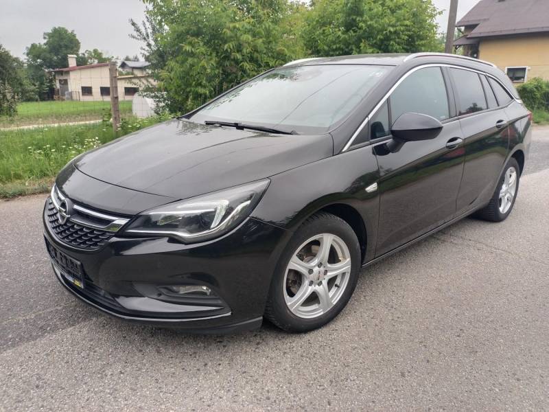 ox_opel-astra-k-14-turbo-150km-automat-navi-kamera-2017r