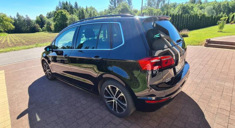 ox_sprzedam-volkswagen-golf-sportsvan-vii-sv-14-tsi-bmt-highliner-line