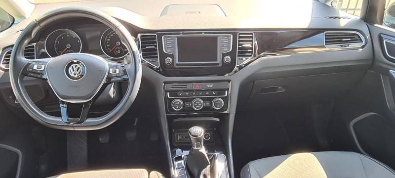 ox_sprzedam-volkswagen-golf-sportsvan-vii-sv-14-tsi-bmt-highliner-line