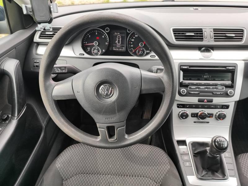 ox_volkswagen-passat-16-tdi-business-line