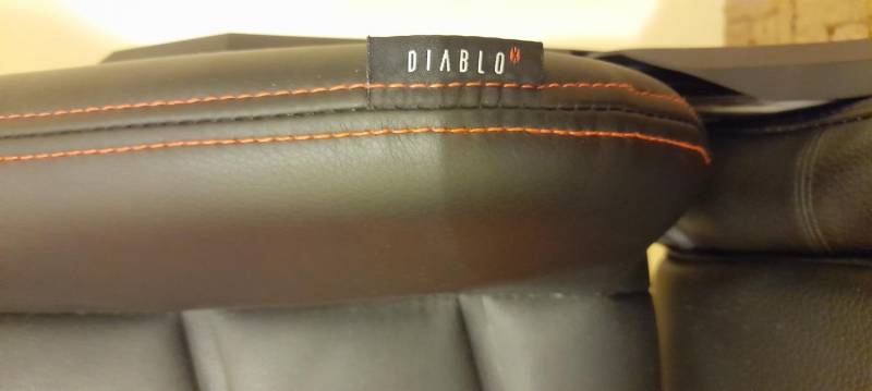 ox_fotel-gemingowy-diablo