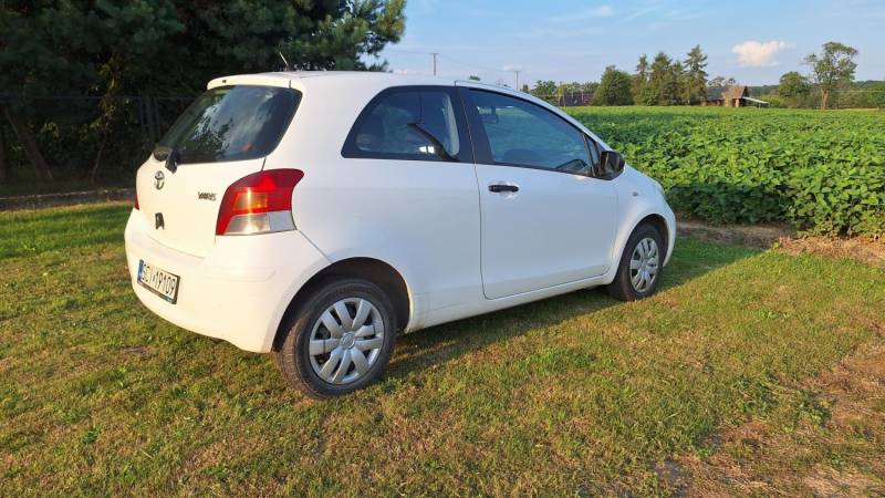 ox_toyota-yaris