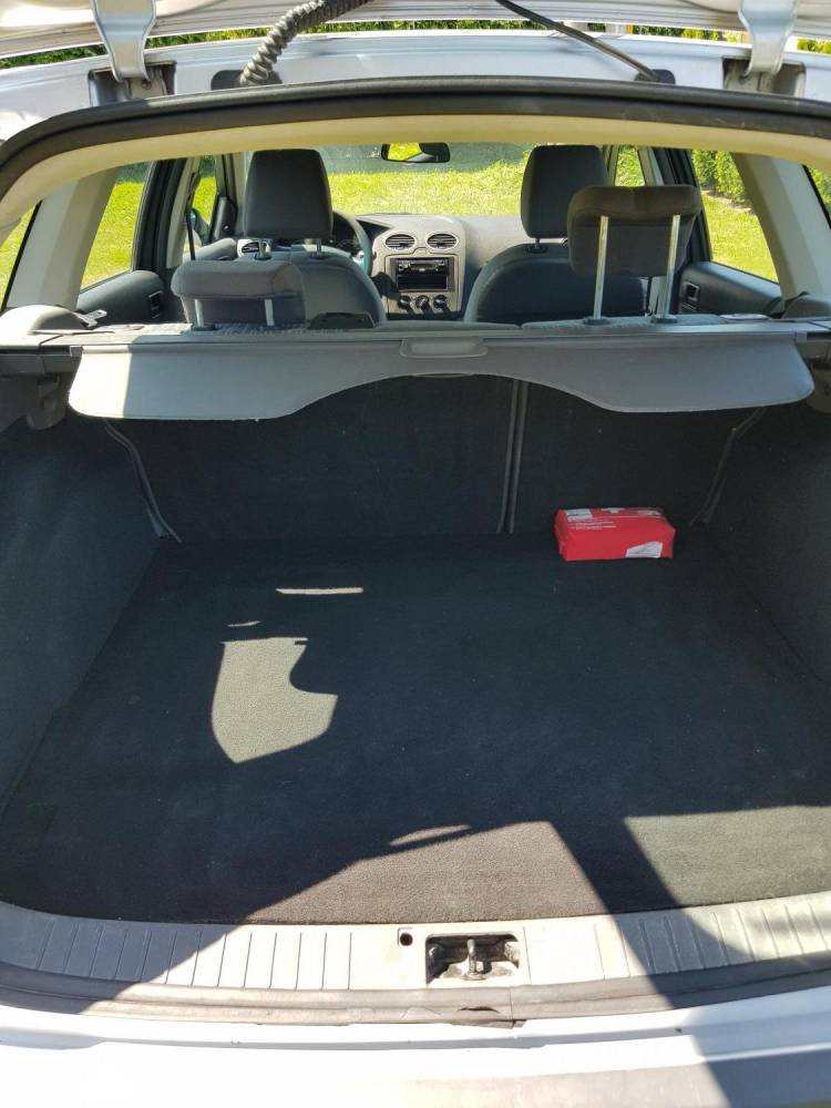 ox_sprzedam-ford-focus-16-tdci-2006-r-diesel