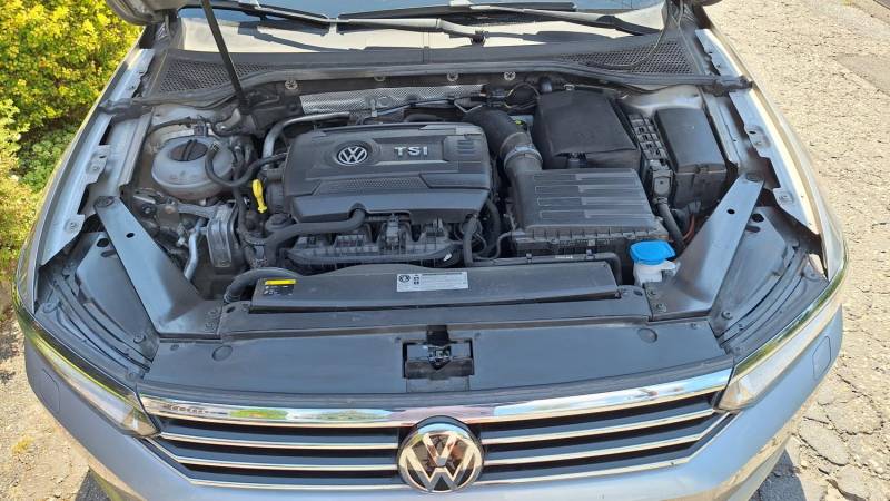 ox_vw-passat-18-tsi-bmt-highline-dsg-85000km-2016-r