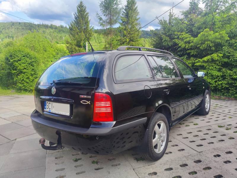 ox_skoda-octavia-1u-ambiente-20-benzyna-lpg-4x4