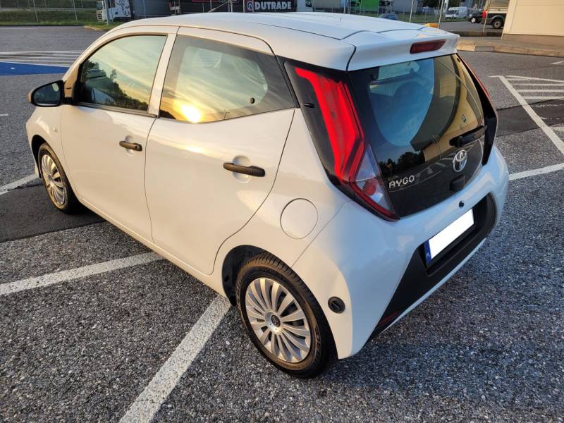 ox_toyota-aygo-ii-lift-10l-72km-5-6l-lpg-klima-20202021r-bluetooth