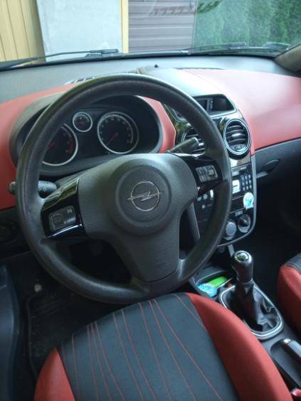 ox_sprzedam-opel-corsa