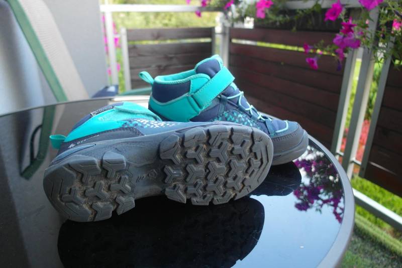 ox_buty-turystyczne-quechua-3132-waterproof